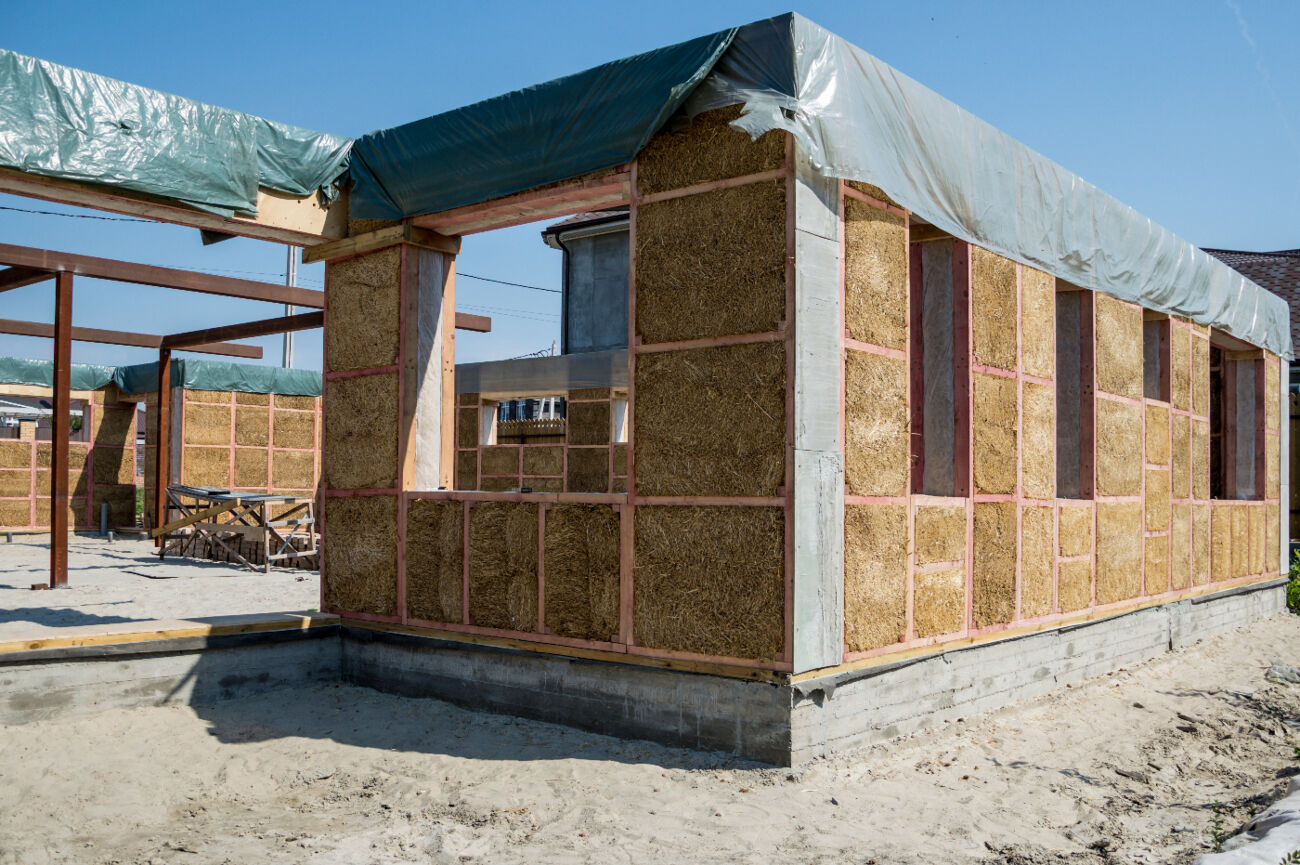 Comment chauffer une maison en paille ?